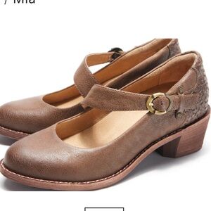 Mary Jane’s Brown Leather Halsa Mia Women's Chunky Heels Shoes Size 8.5